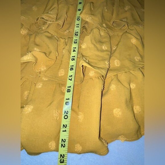 Belongs Strapless Ruffled Romper - Picture 10 of 12